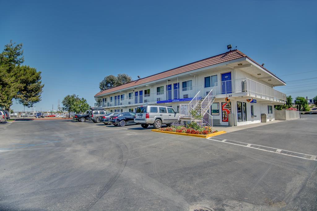 Motel 6-Stockton, Ca - Charter Way West Esterno foto